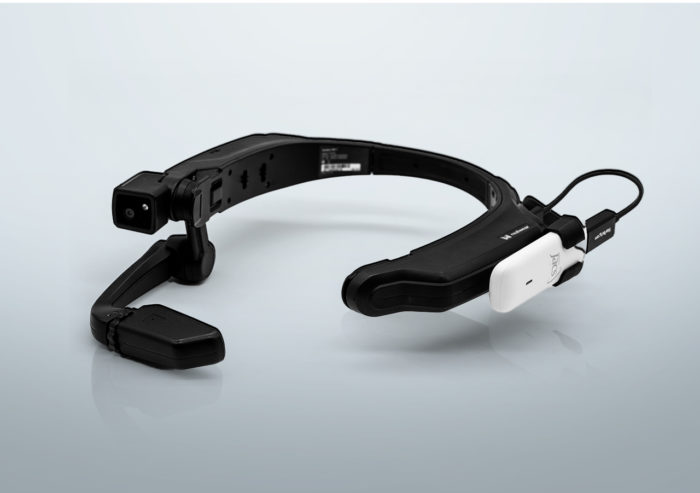 RealWear headset customized to use JACS Solutions TD191 dongle modem for wireless connectivity